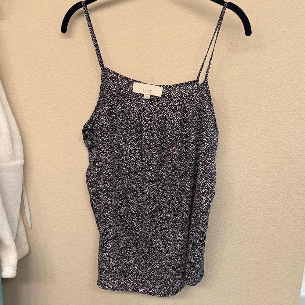 🎉🎉LOFT Black and White Spotted Camisole